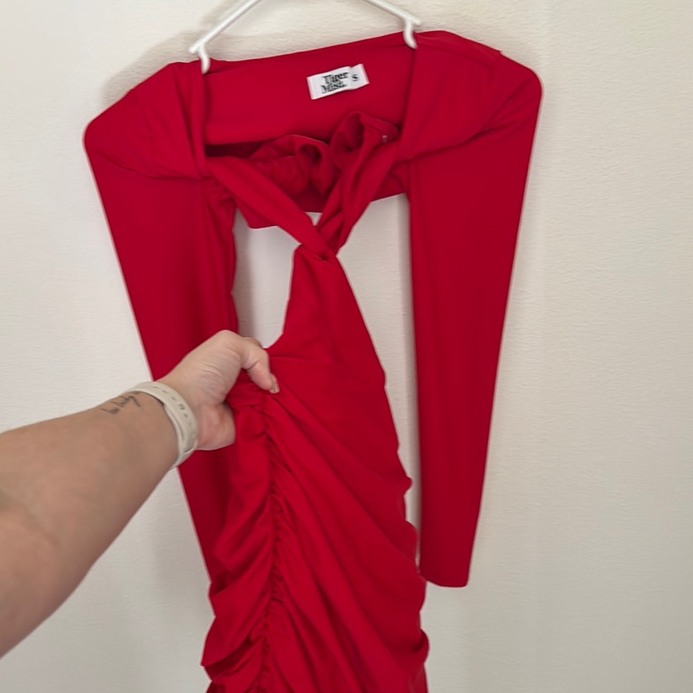 Elegant Red Women's Dress